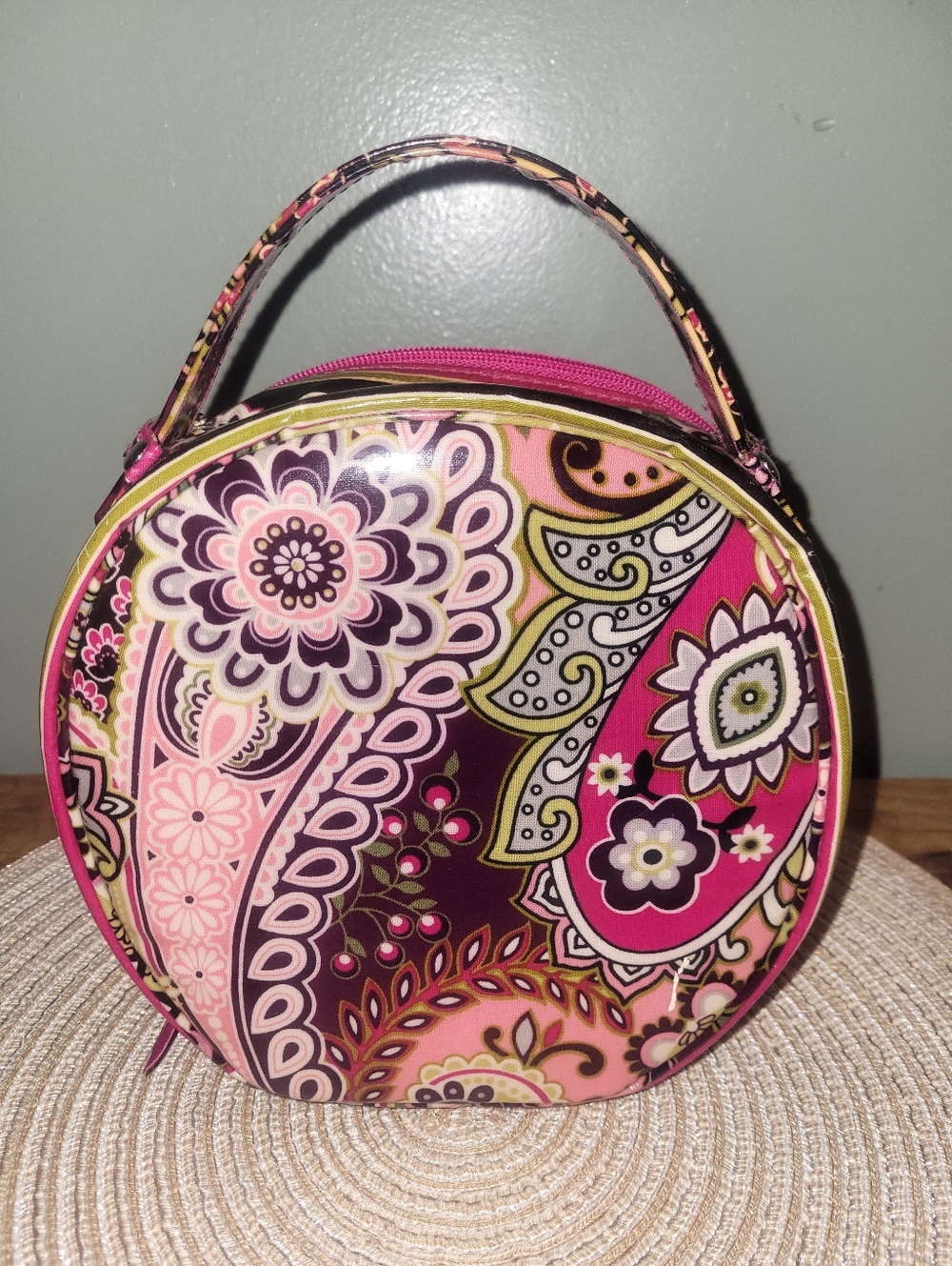 Vera Bradley Women’s Pink Paisley Round  Makeup Bag